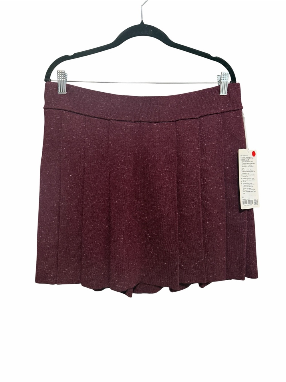 Lululemon Ribbed Merino Wool Pleated Skirt Burgundy - Picture 2 of 9